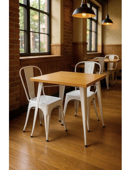 Mesa Cuadrada de Madera y Acero para Hostelería | Hostelería Negocios