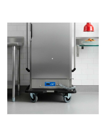 Carro caliente Infrico HT2021 de 550 litros para mantener comidas calientes. Admite 11 GN 2/1 o 22 GN 1/1, trabaja de +50 a +80